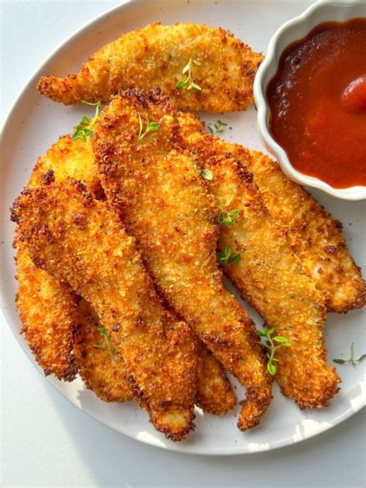 How are chicken fingers made?