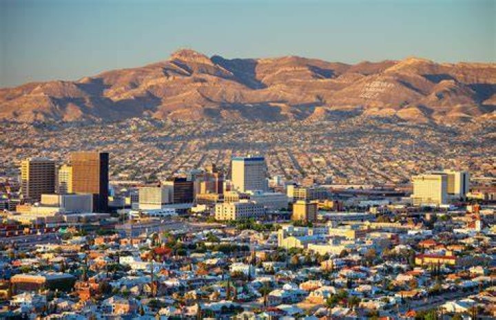 Is el paso a city?