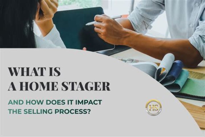 What does a home stager make?