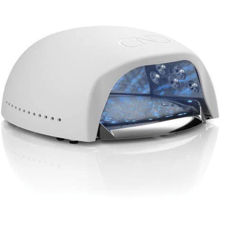 Which lamp for cnd shellac?